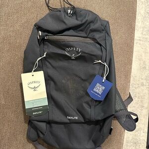 OSPREY Black Backpack with Durable Fabric and Sleek Design
